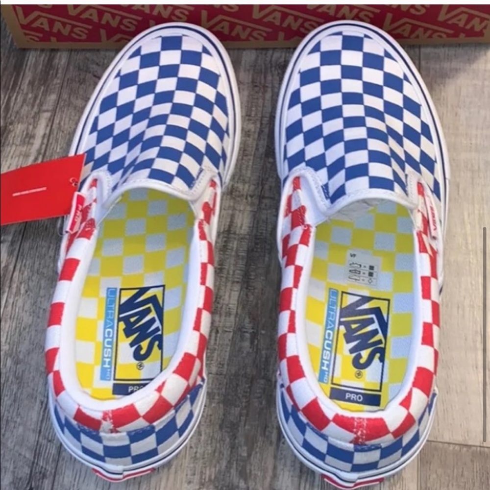 Vans red blue checkered slip on pro shoes sneakers - Picture 5 of 6